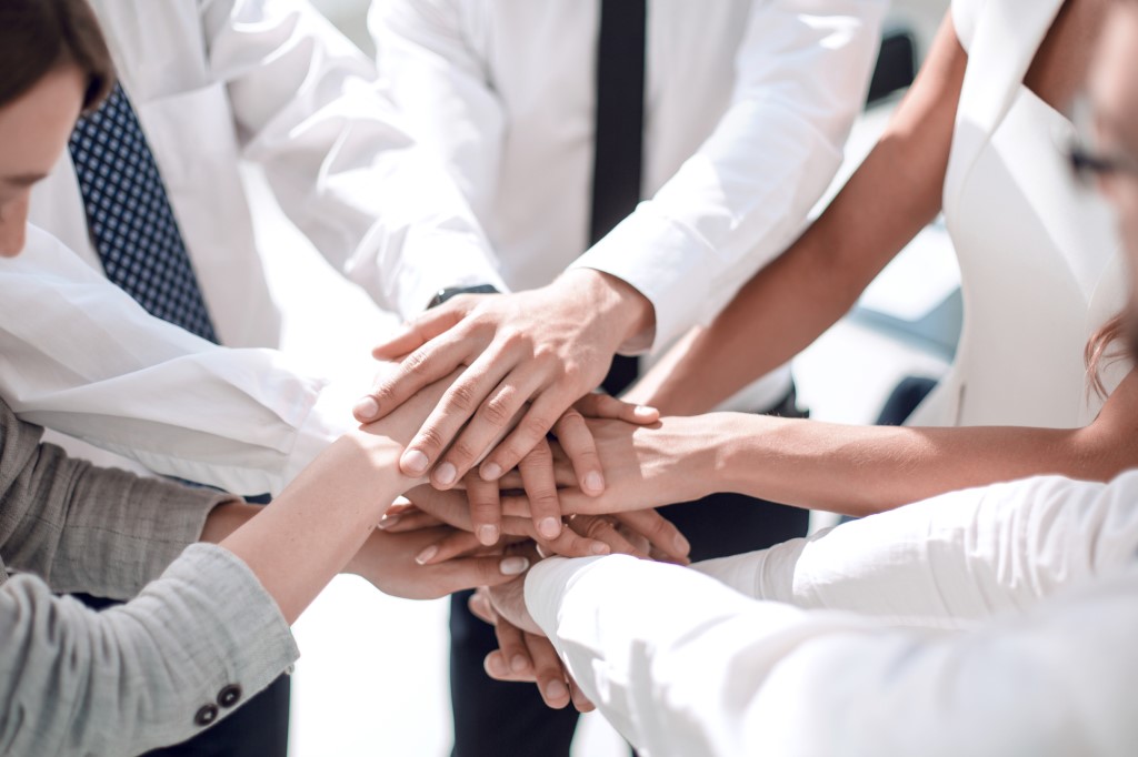 top incentives for good employee attendance